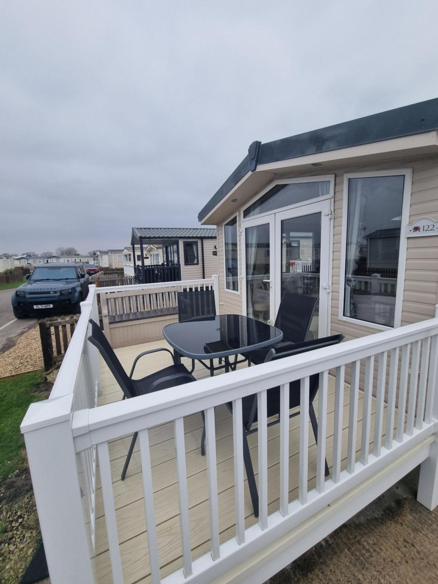 Beautiful - 122 Unity Unity Centrally Located 6 Birth Strictly No Pets Sorry * Brean