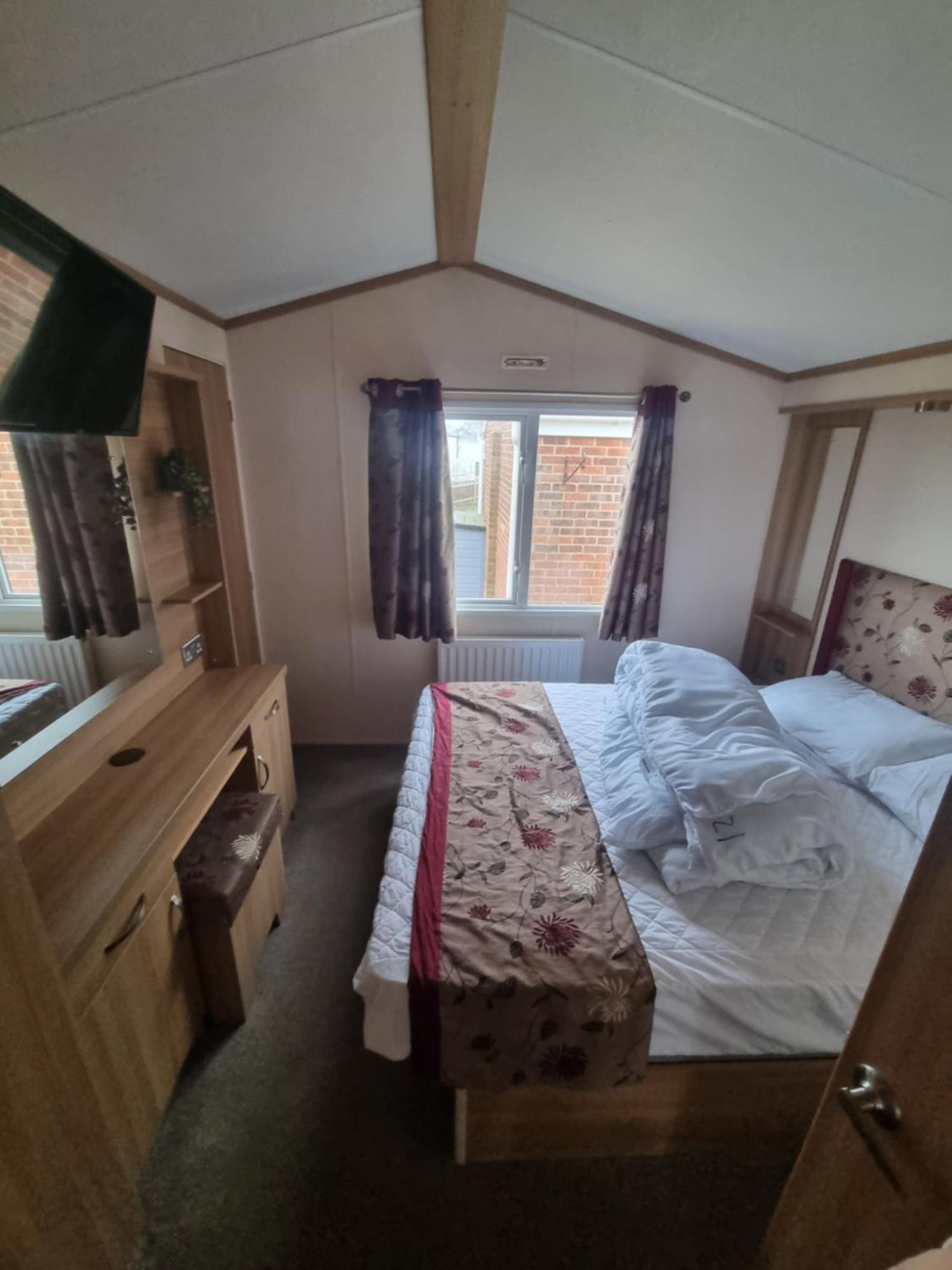Campsite Beautiful - 122 Unity Unity Centrally Located 6 Birth Strictly No Pets Sorry Brean